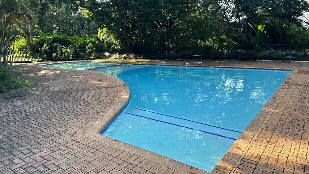 Greenway Woods Self Catering Unit no 9, Whiteriver