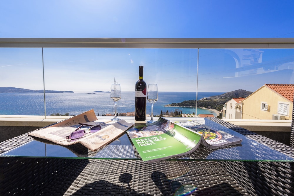 Viktorija Apartment view 5