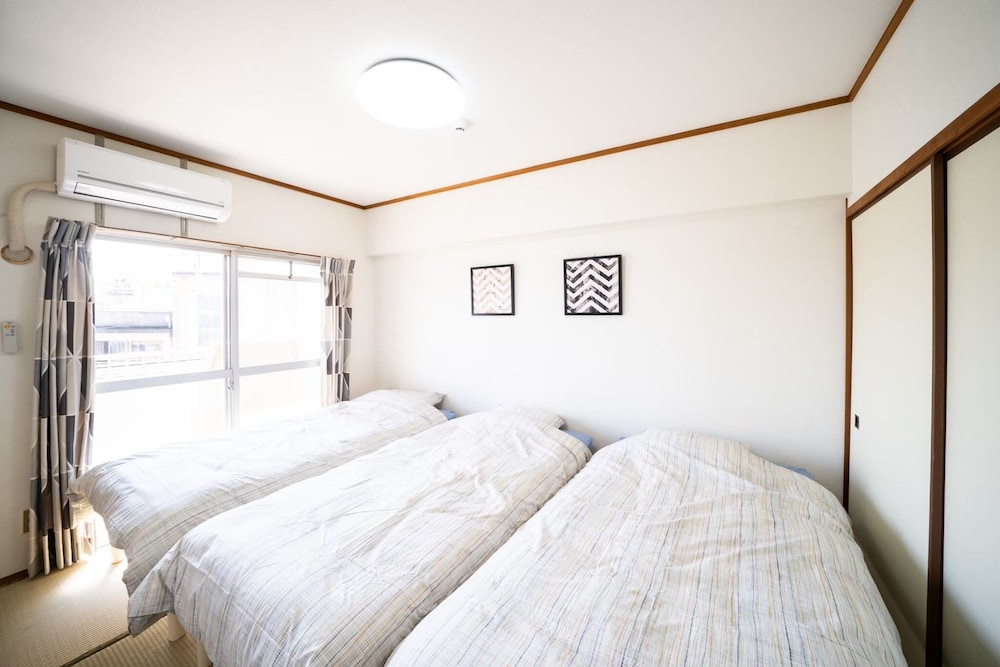 Living CUBE Beppu Station Annex