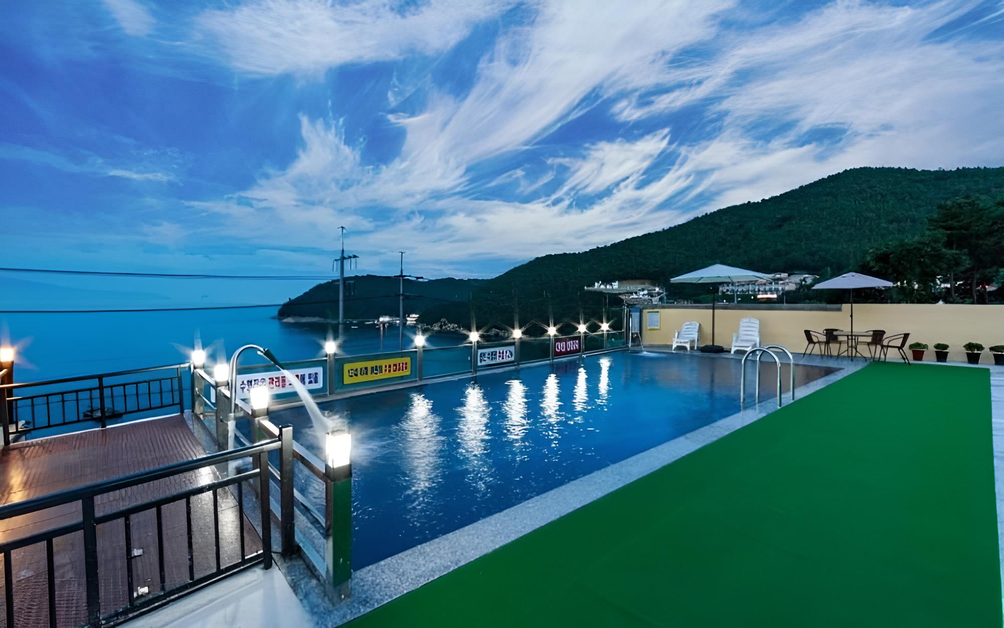 Yeosu Ailia Pension