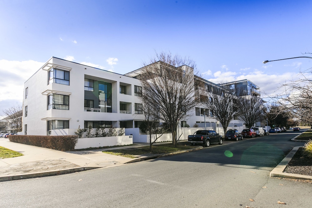 Accommodate Canberra - Dawes