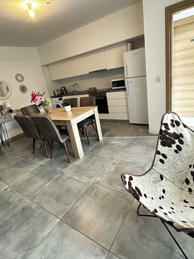 Arsenia Cottage D - Kyperounta