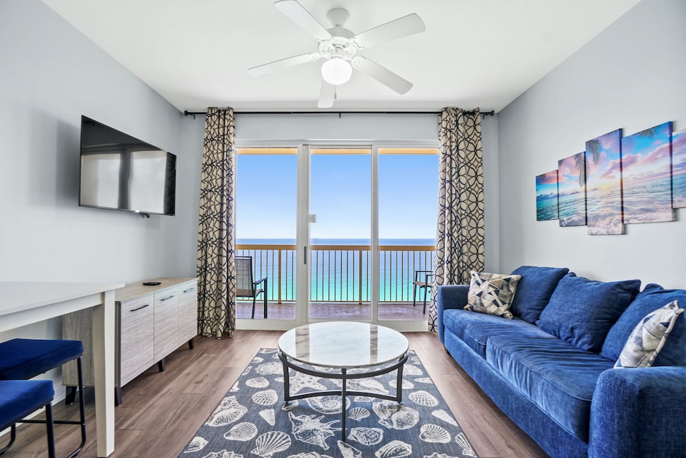 Calypso Beach Resort by Panhandle Getaways