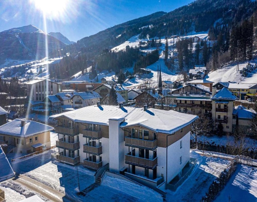 Ideal Apartment in Salzburg Without Deposit