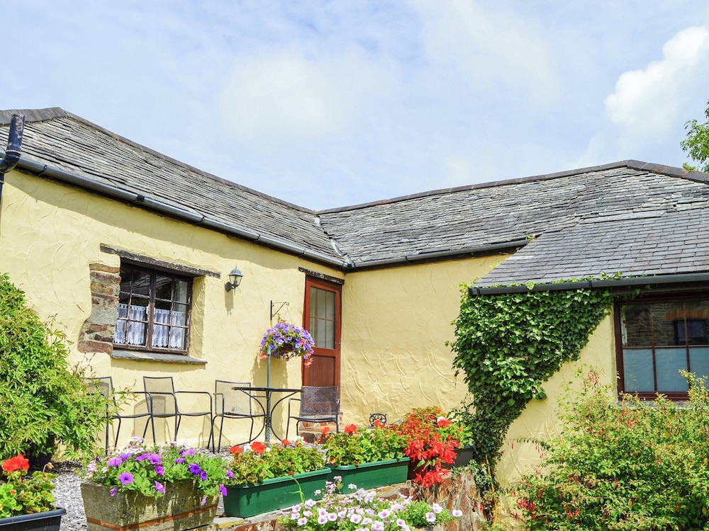 Windbury Cottage