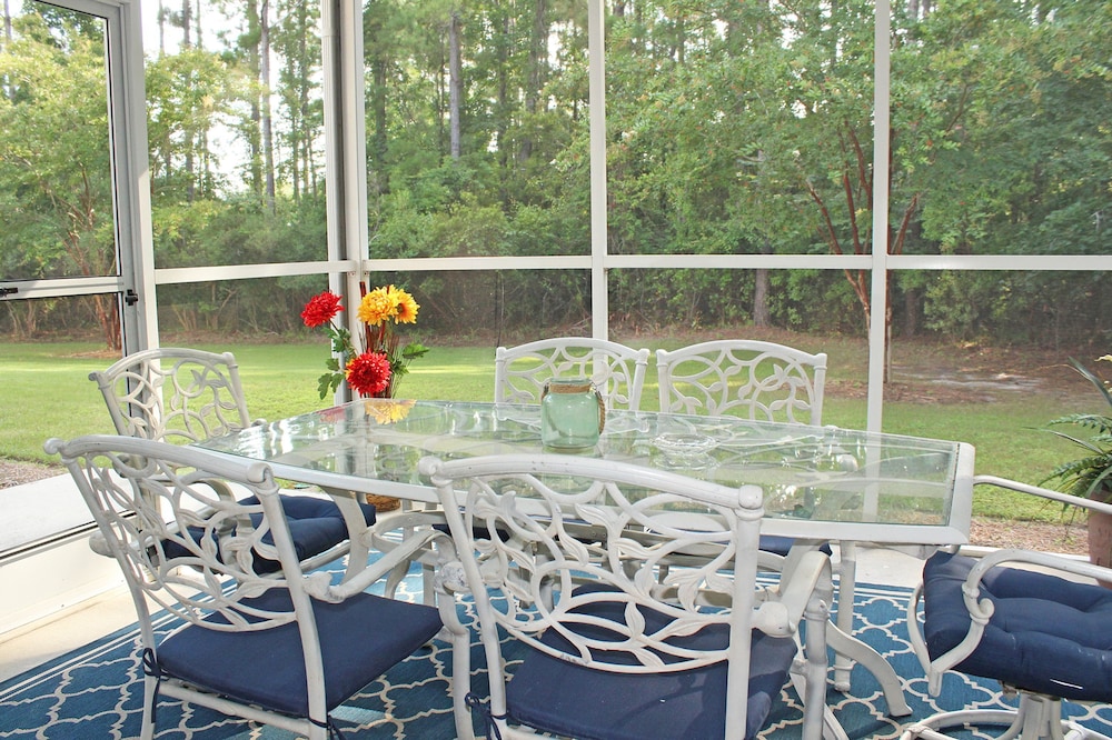 Barefoot Resort by Palmetto Vacations