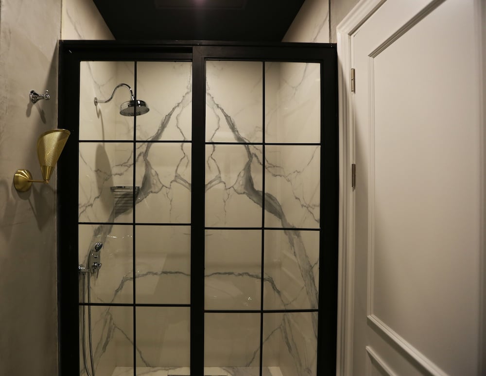 Royal Tophane - Image 35