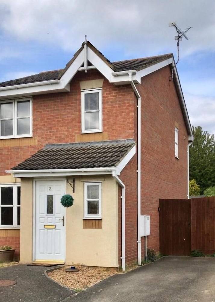 Kettering Leisure Holiday Home
