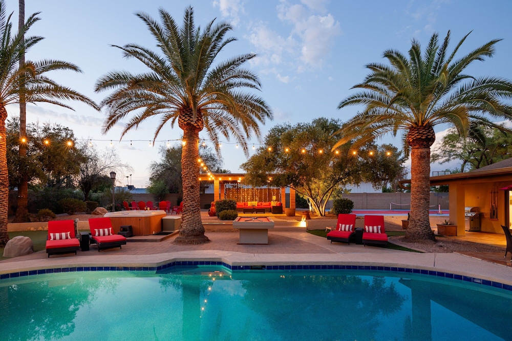 Sunset Palms-pool, Spa & Sports Court-scottsdale