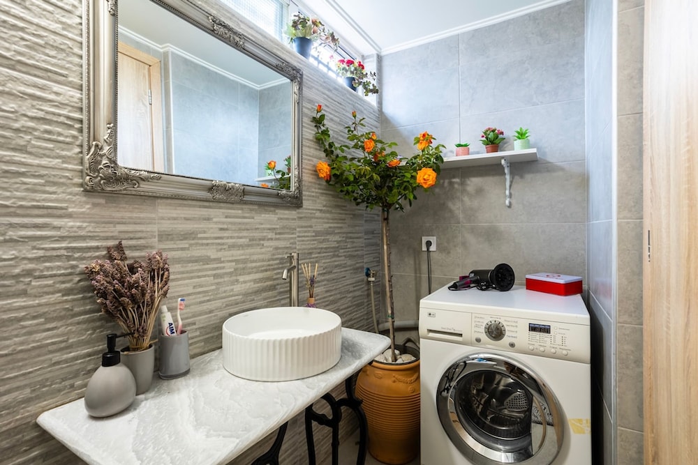 Petalidi Sunny Home Two