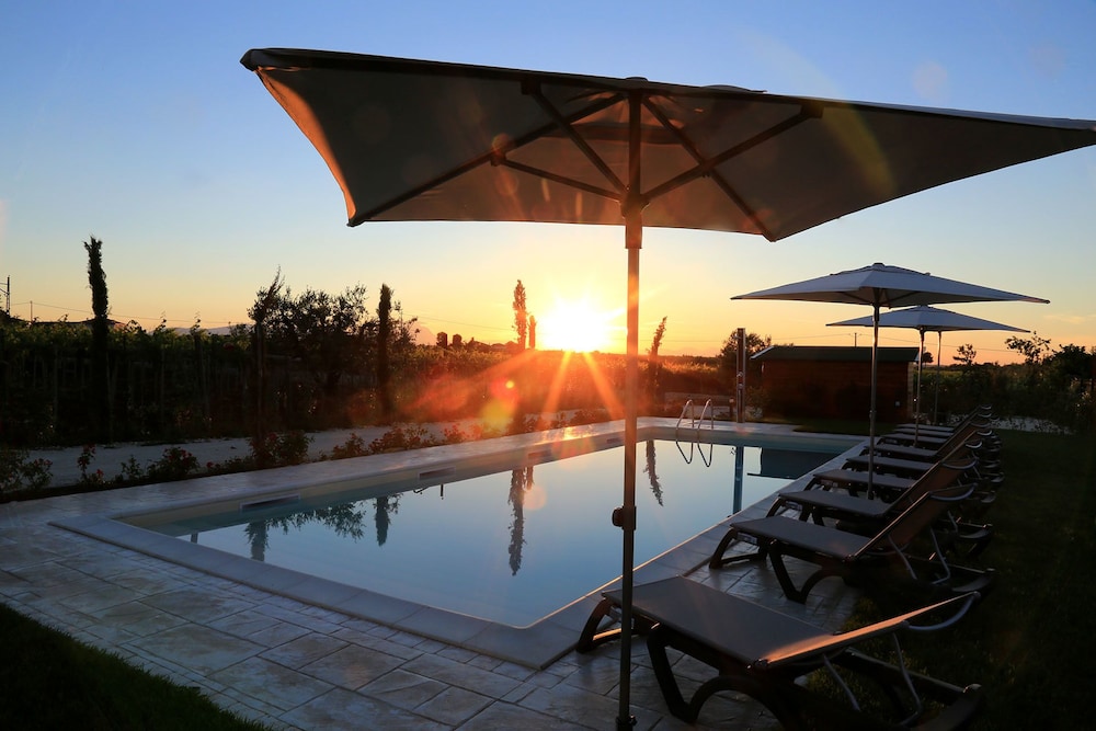 Casale905