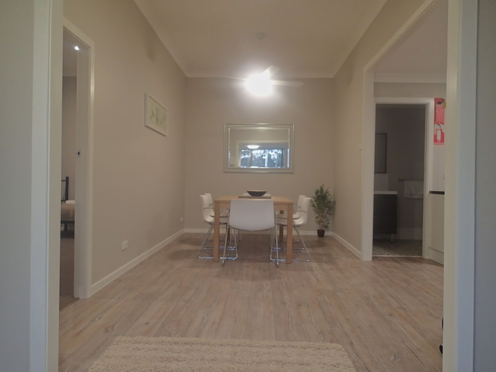 Dungowan Waterfront Apartments