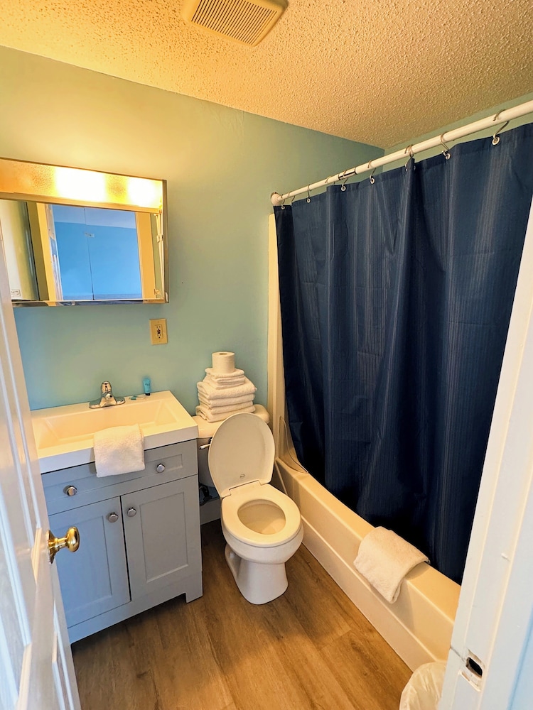 Mari-Anne Motel - Property Image 17