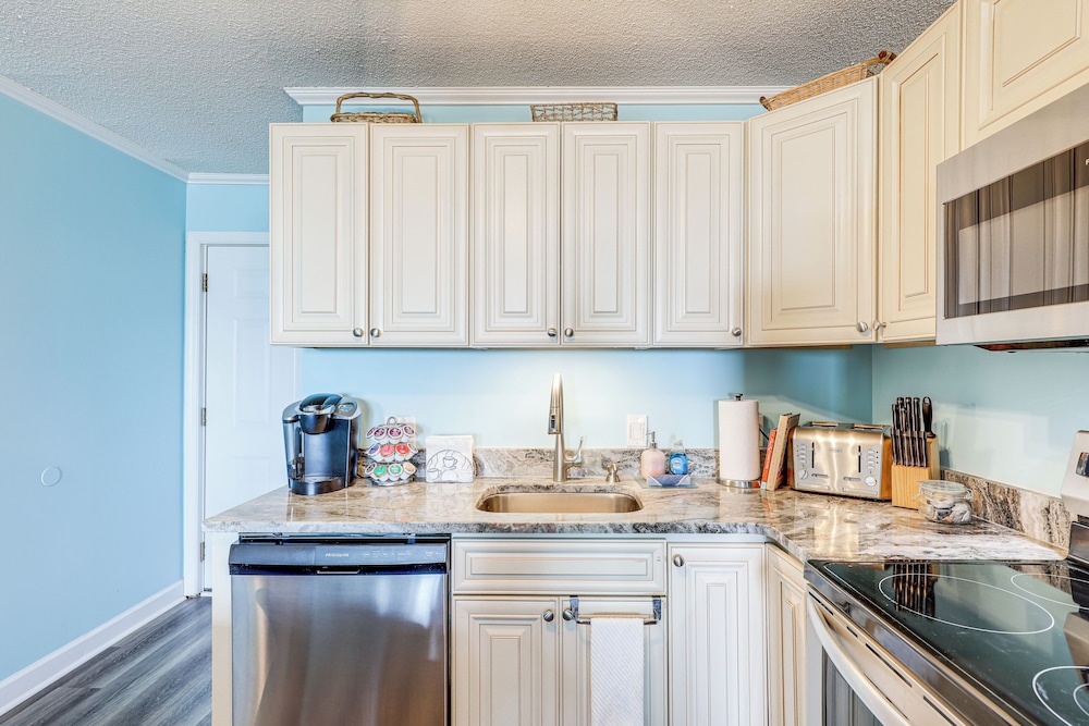 Scenic Oceanfront Condo in Myrtle Beach!