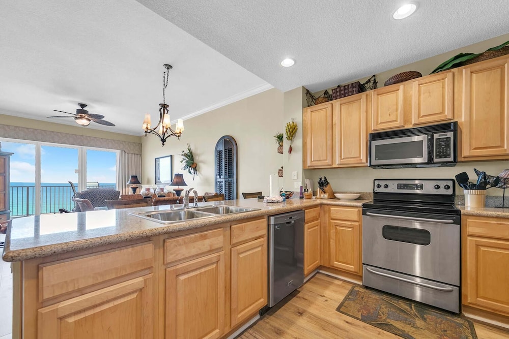 Grandview East 1604