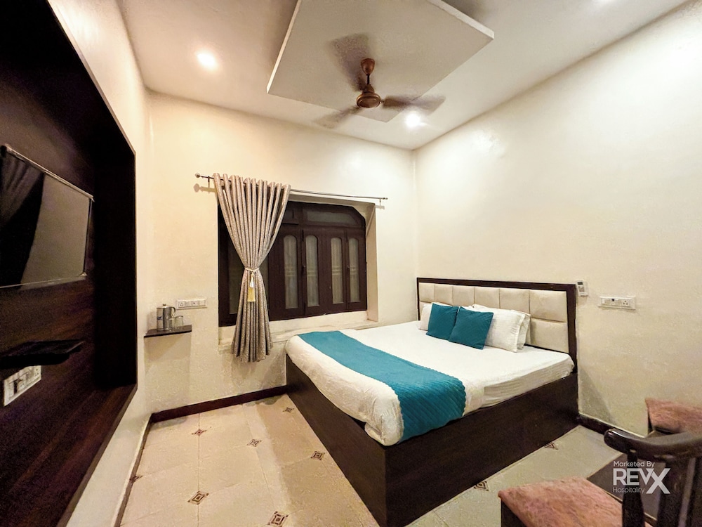 Hotel Diamond Palace