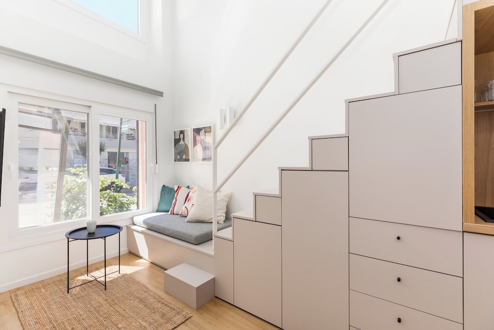 Amber Studios & Suites by halu