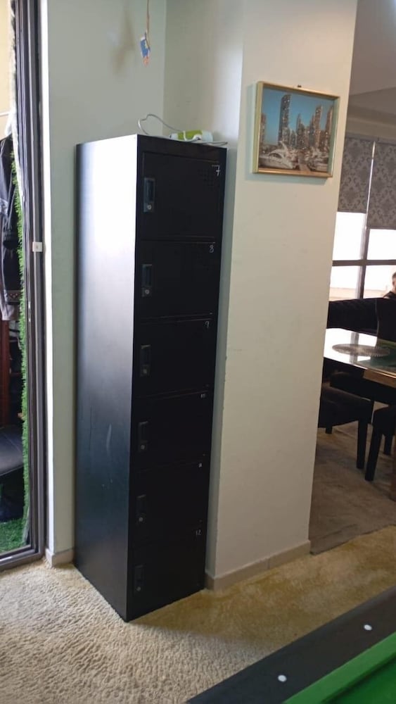 Free Gym and Pool Near to Beach Bunk Bed