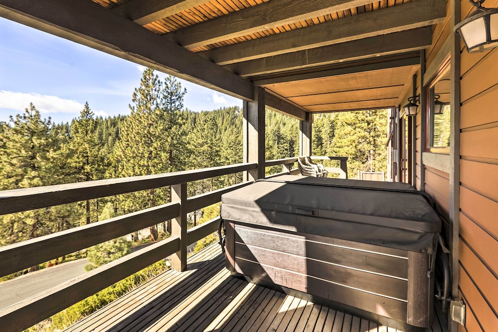 Lake Tahoe Vacations - Incline Village Home w/ Hot Tub Lake Views! - Property Image 9