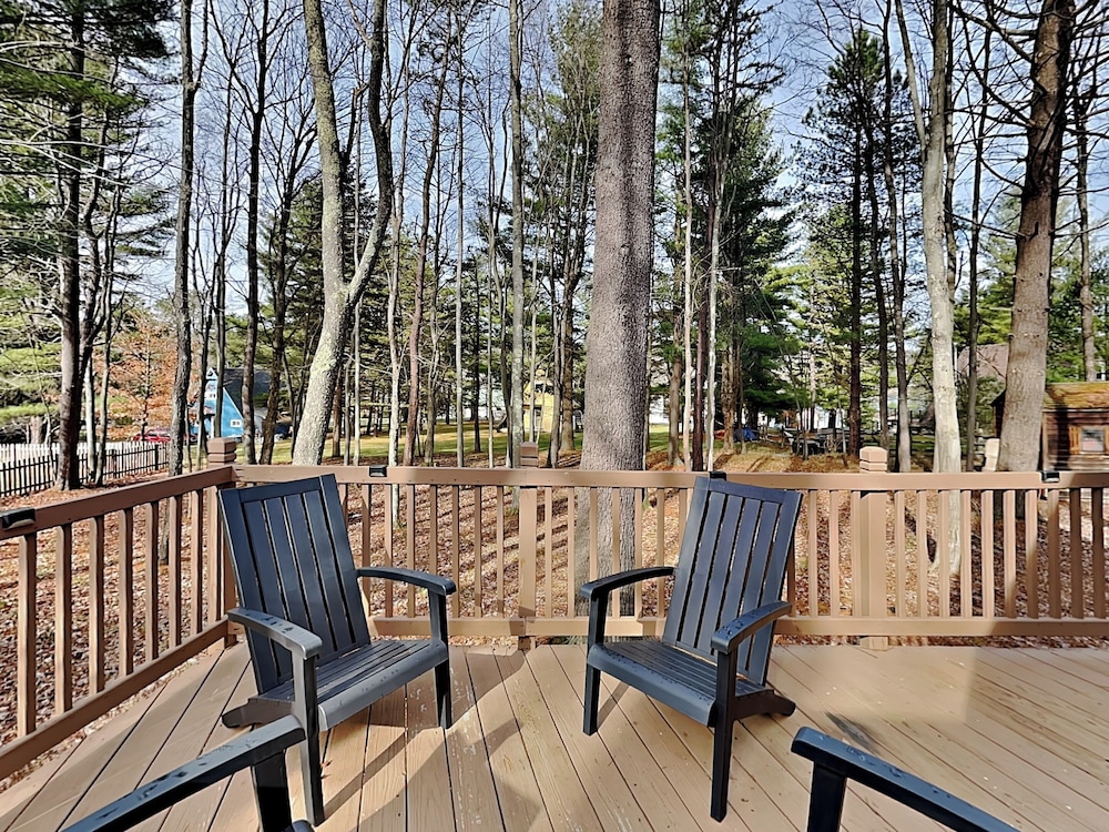 Walnut Cellars by Taylor Made Deep Creek