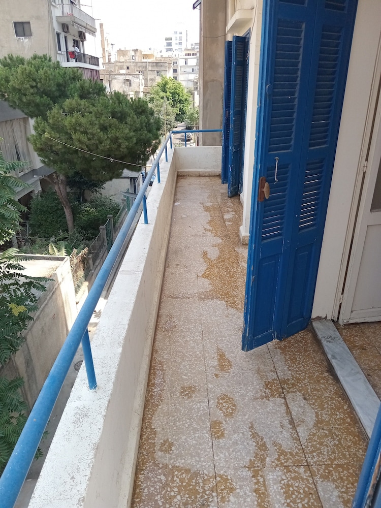 Marinus of Tyre - Dorms in Achrafieh view 4