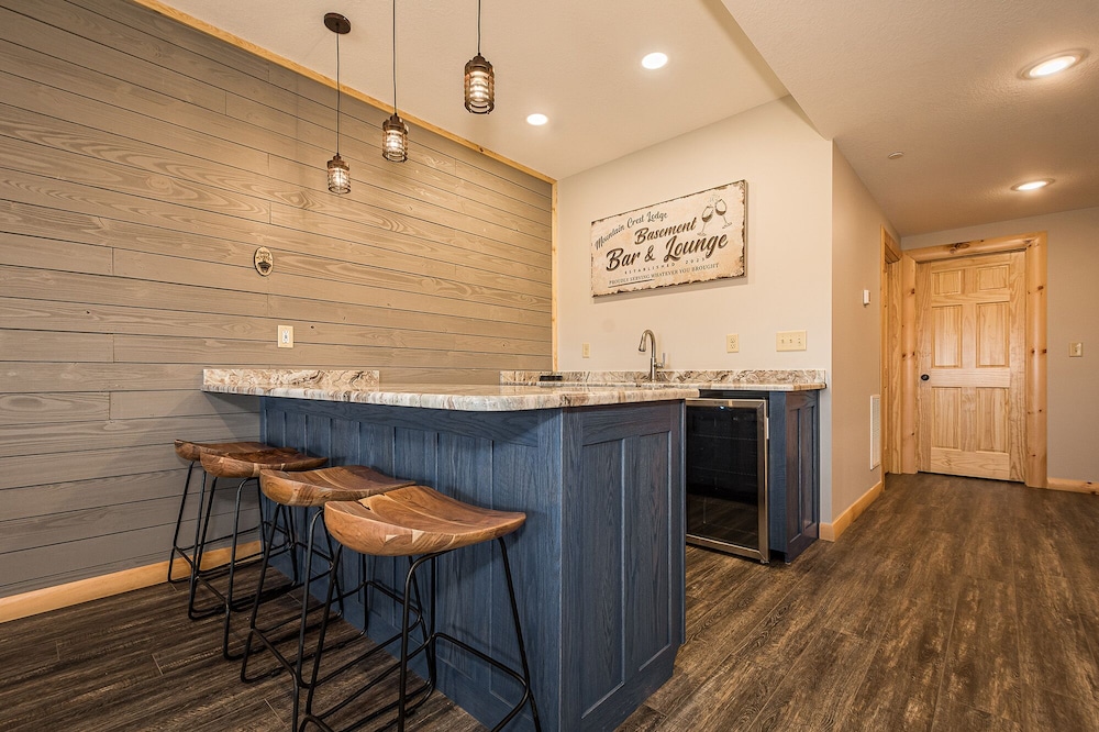 Mountain Crest Lodge - Property Image 41