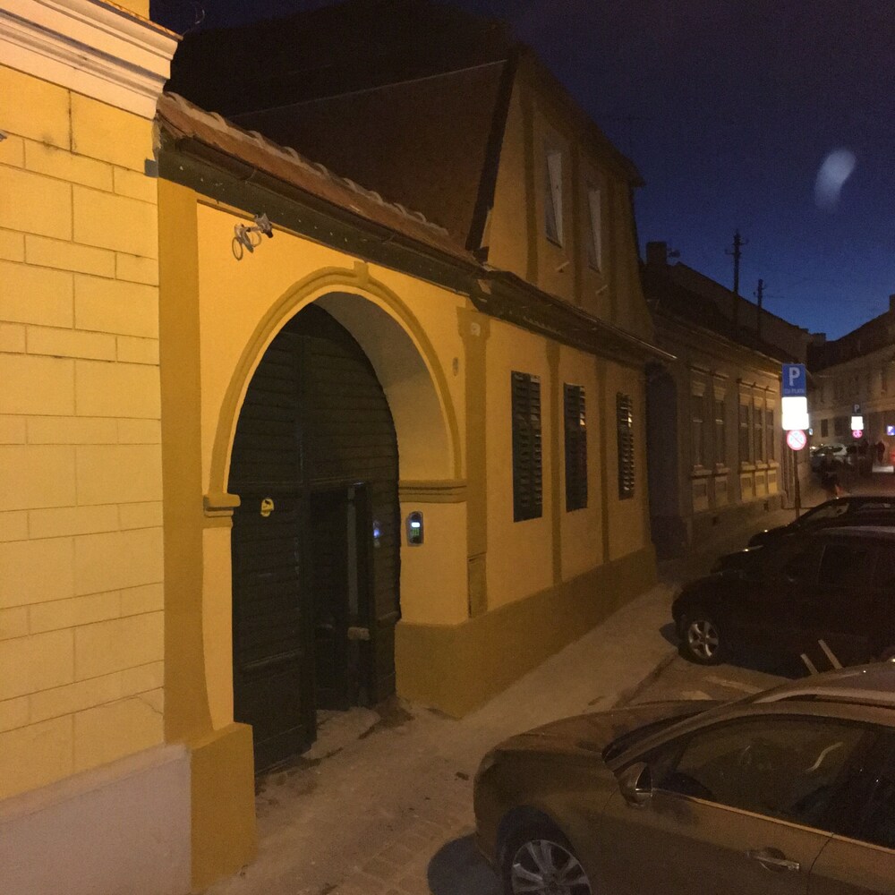 Photo 42