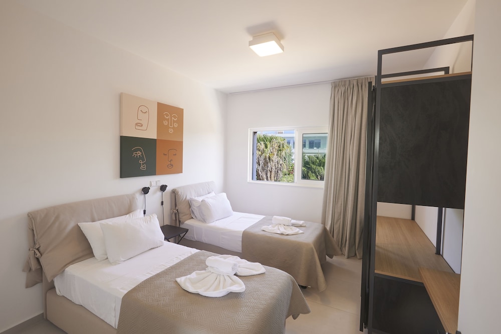 New 5 Bedroom Villa With Pool in the Center of Ayia Napa l Kube Villa 4 view 2