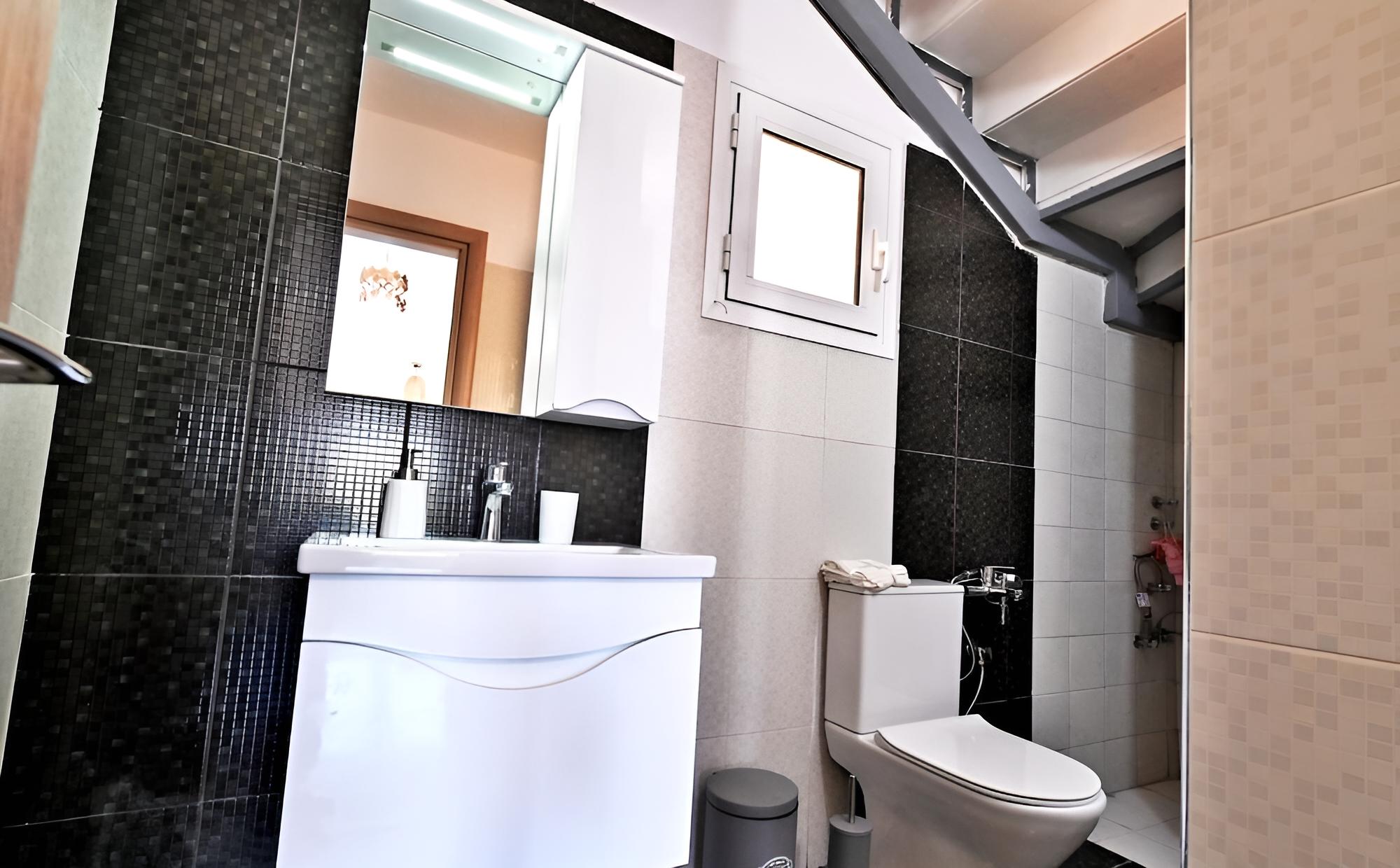 Meloida Maisonette by Travelpro Services- Nea photo 4