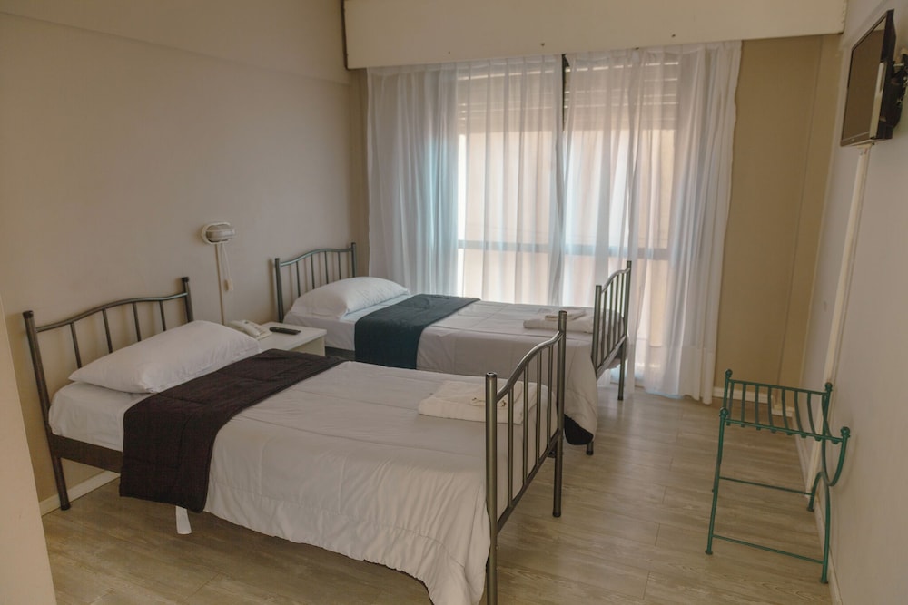 Hostal Rayentray