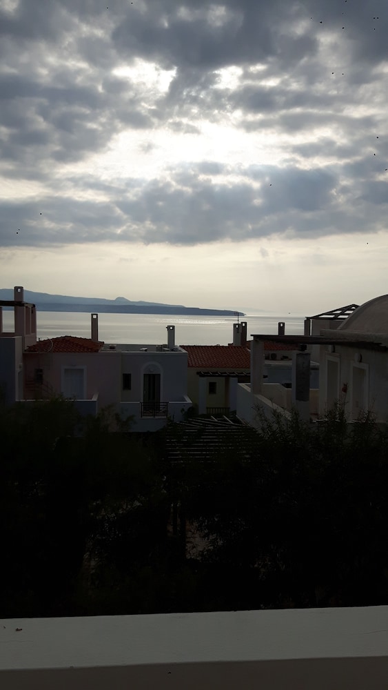 Dionysos Authentic Resort & Village