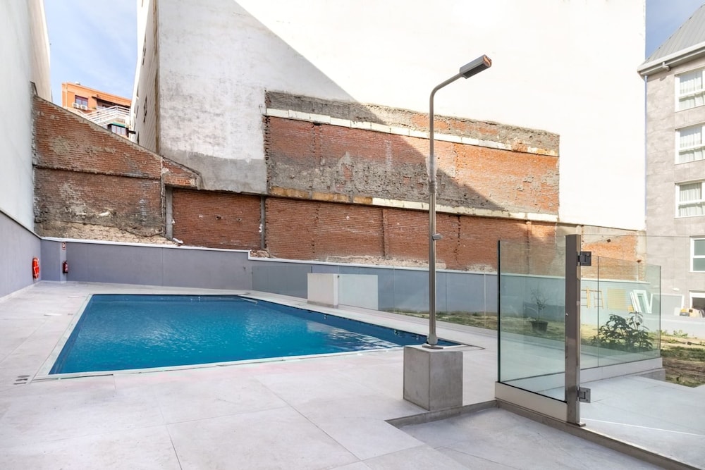 Carranque - 1 Bedroom and Pool in Castilla
