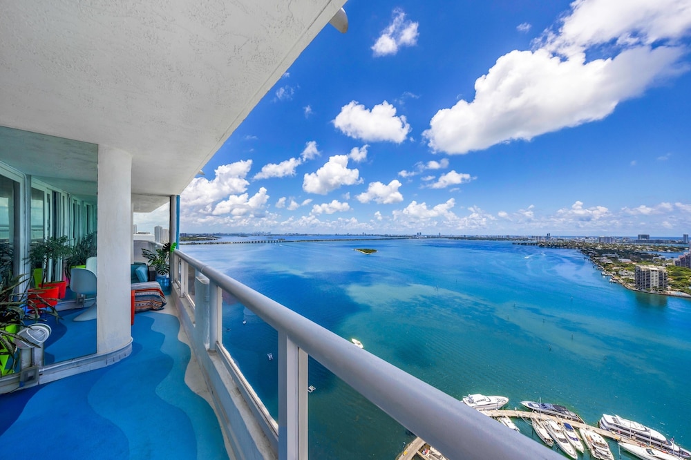 The Grand Biscayne Bay