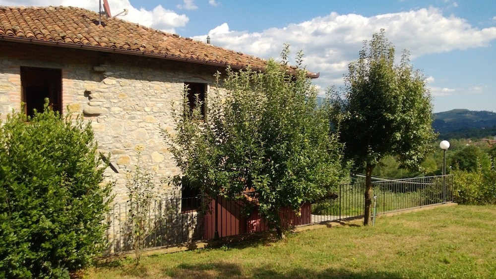 La Collina dei Franchi view 2
