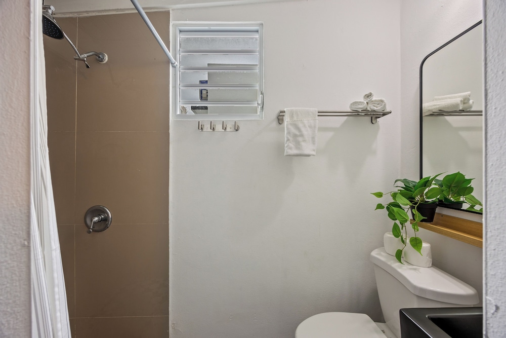 Kb 123 3bd2ba Pool Walk to OceanPark