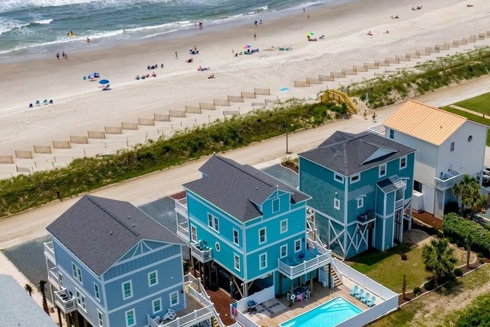 Oceanview Reserve 5 Bedroom Home by RedAwning