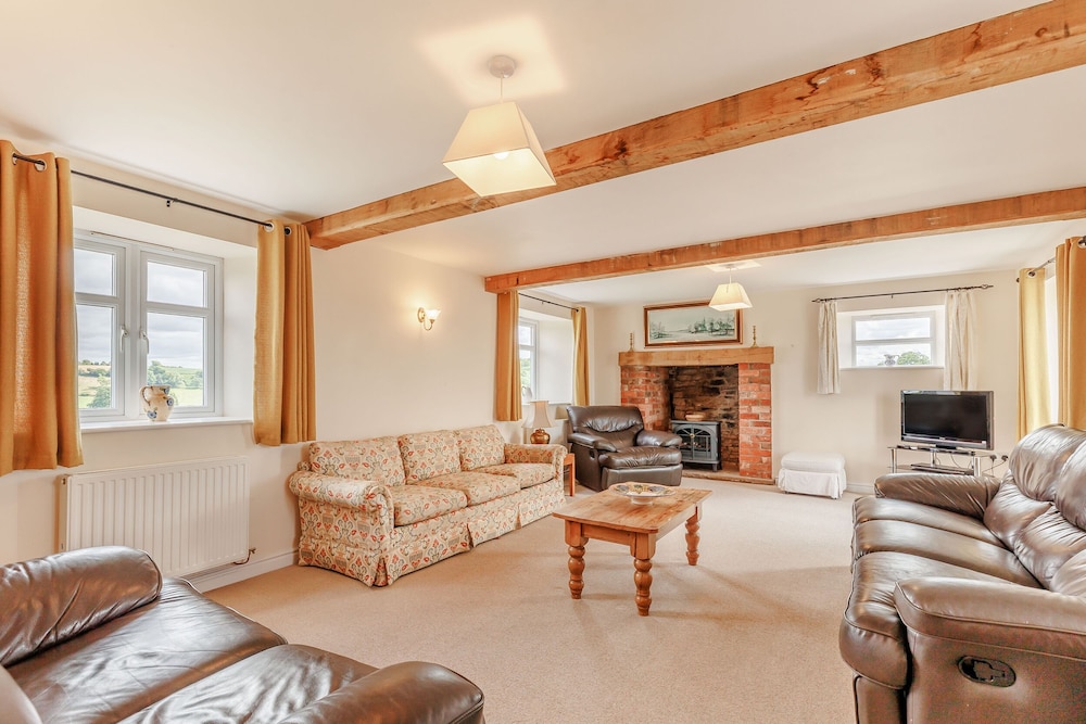 Wood Cottage