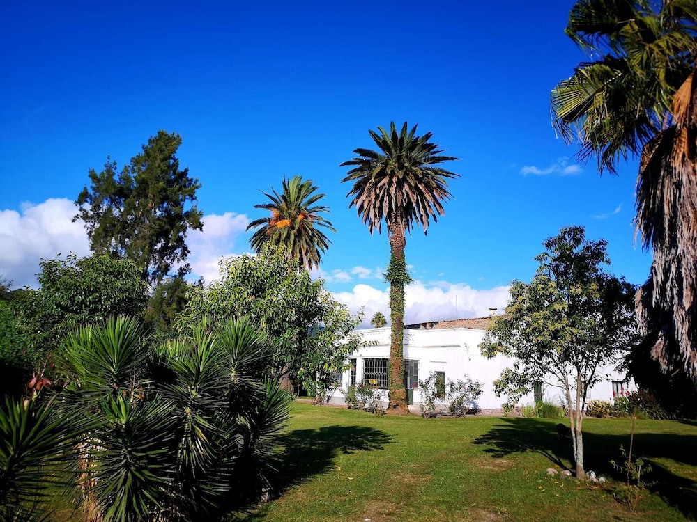 Finca historica los algarrobos