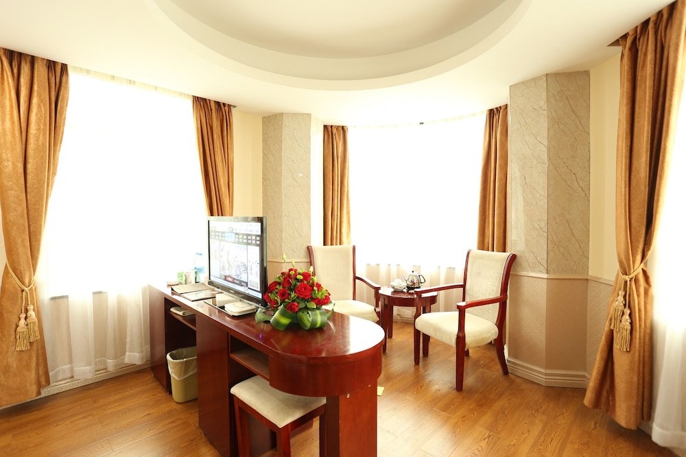 GreenTree Inn Jieyang Municipal Government Express Hotel