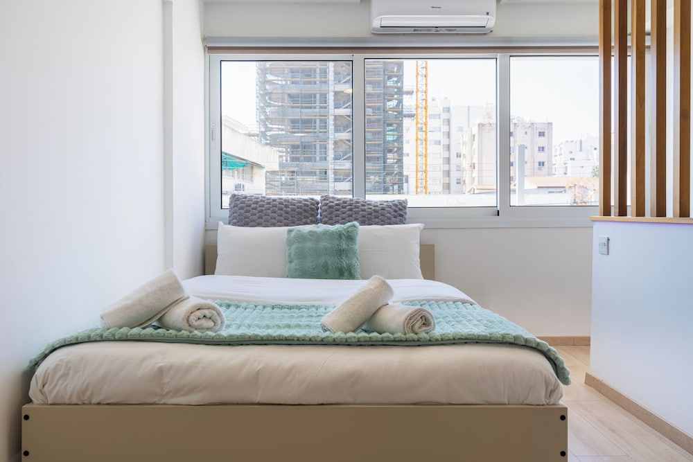 Tangerine 1-Bedroom Apartment in Larnaca