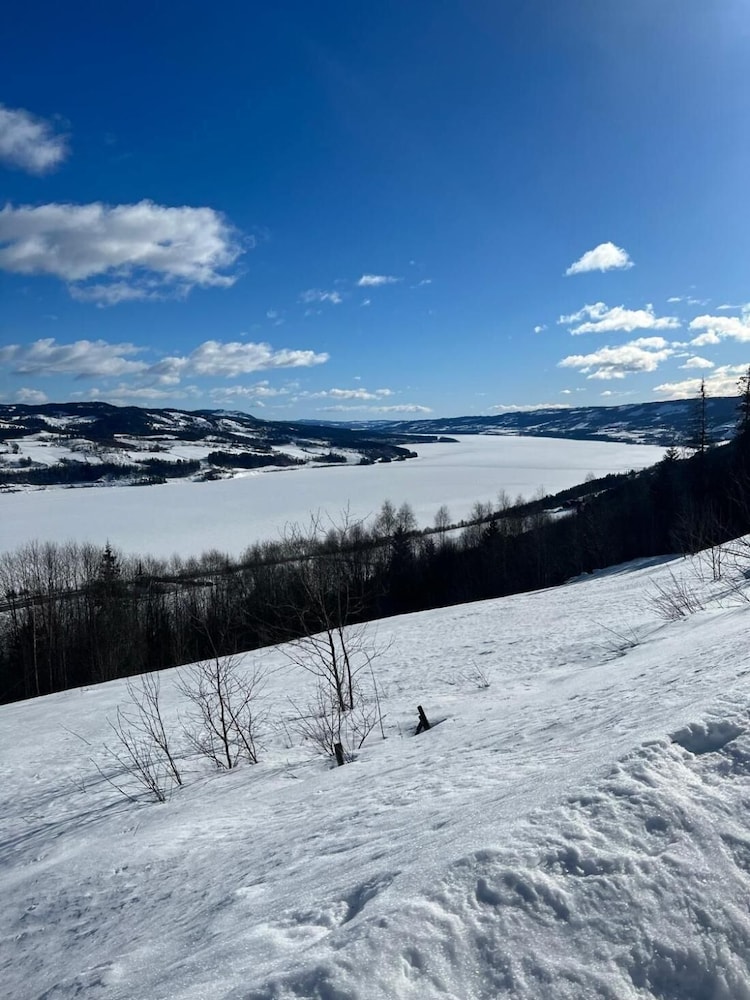 The top of Lillyhammer Deluxe Villa With Spectacular View view 2
