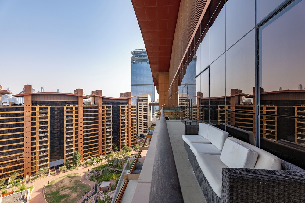 Tiara Residences - Mint Stay