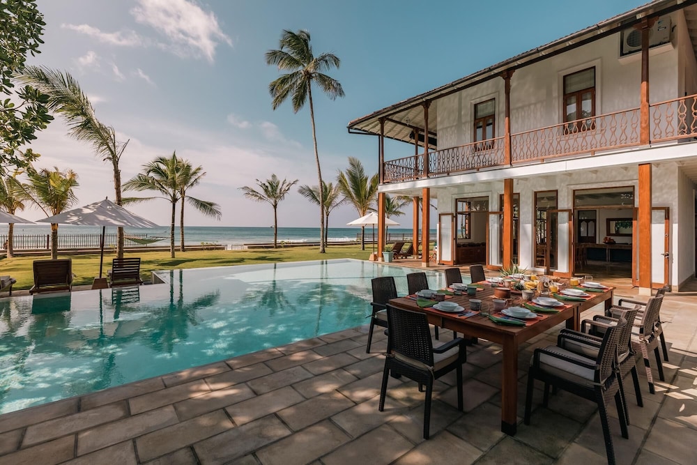 Family Beach Villa Located On An Incredible Beach view 2
