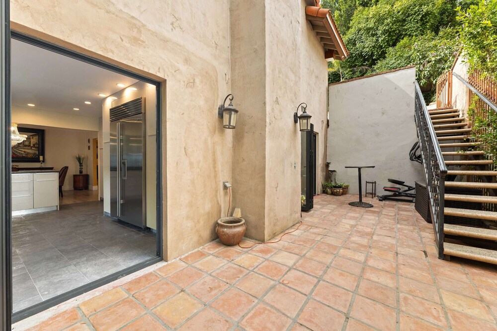 Allura Studio City Mediterranean With Private Pool