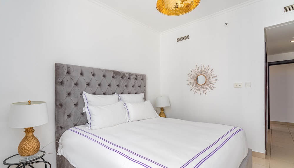 Dream Inn Dubai Apartments - Burj Views