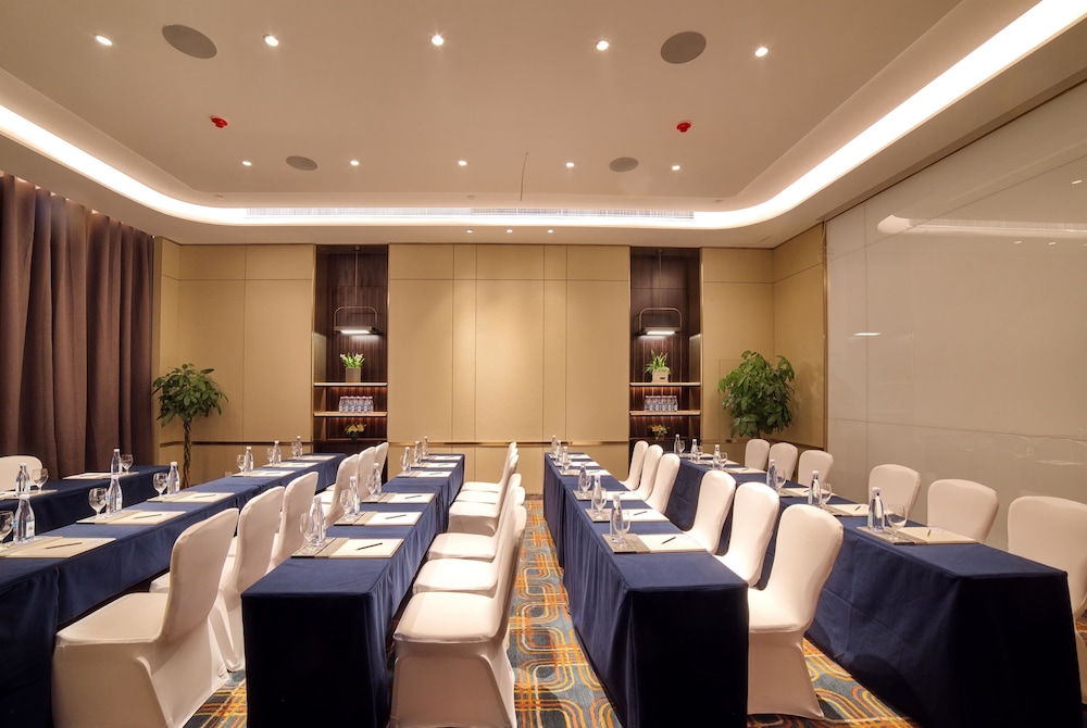 Wyndham Grand Plaza Royale Powerlong Fuyang view 2