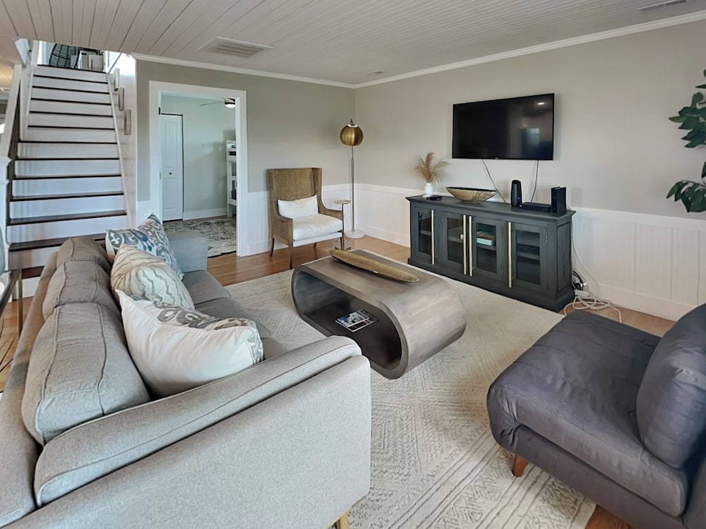 Pickens Paradise by Topsail Realty