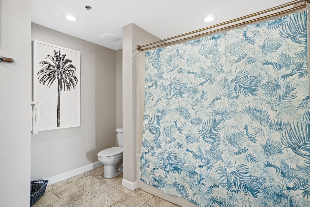 Splash Beach Resort by Panhandle Getaways