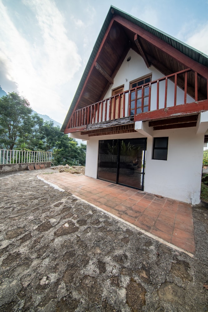 Finca la Reforma view 2