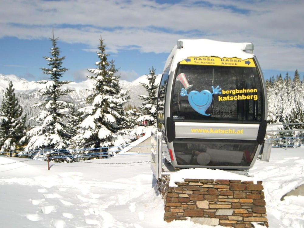 Apartment in Lungau Near Ski Lift